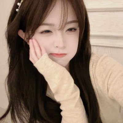 金爪女郎